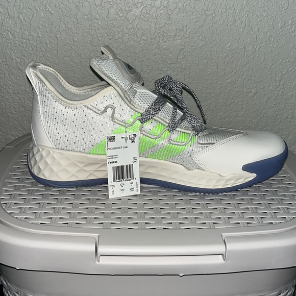 Men’s ADIDAS pro boost low size 13 - Picture 3 of 3